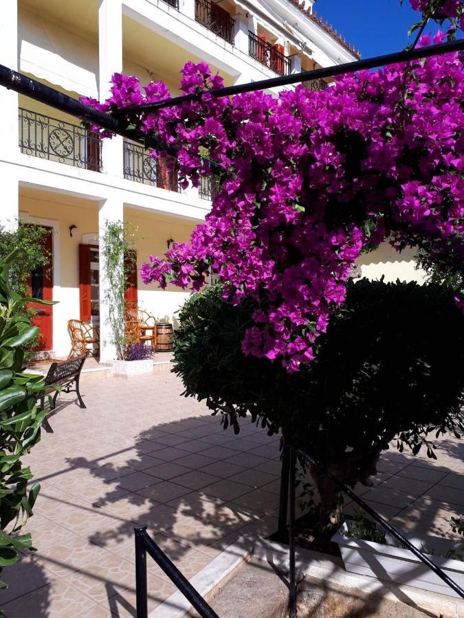 Ξενοδοχείο 'Παλλαδιον' Hotel 'Palladion' Edipsos Exteriér fotografie
